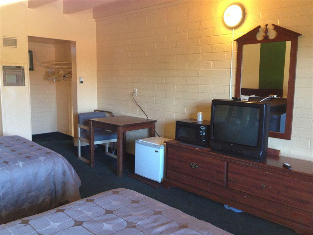 Travel Inn Flagstaff Флагстаф Екстериор снимка