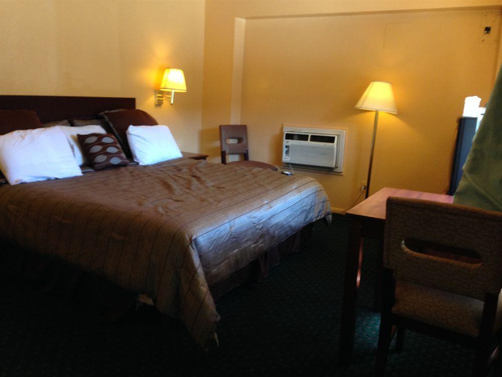 Travel Inn Flagstaff Флагстаф Екстериор снимка