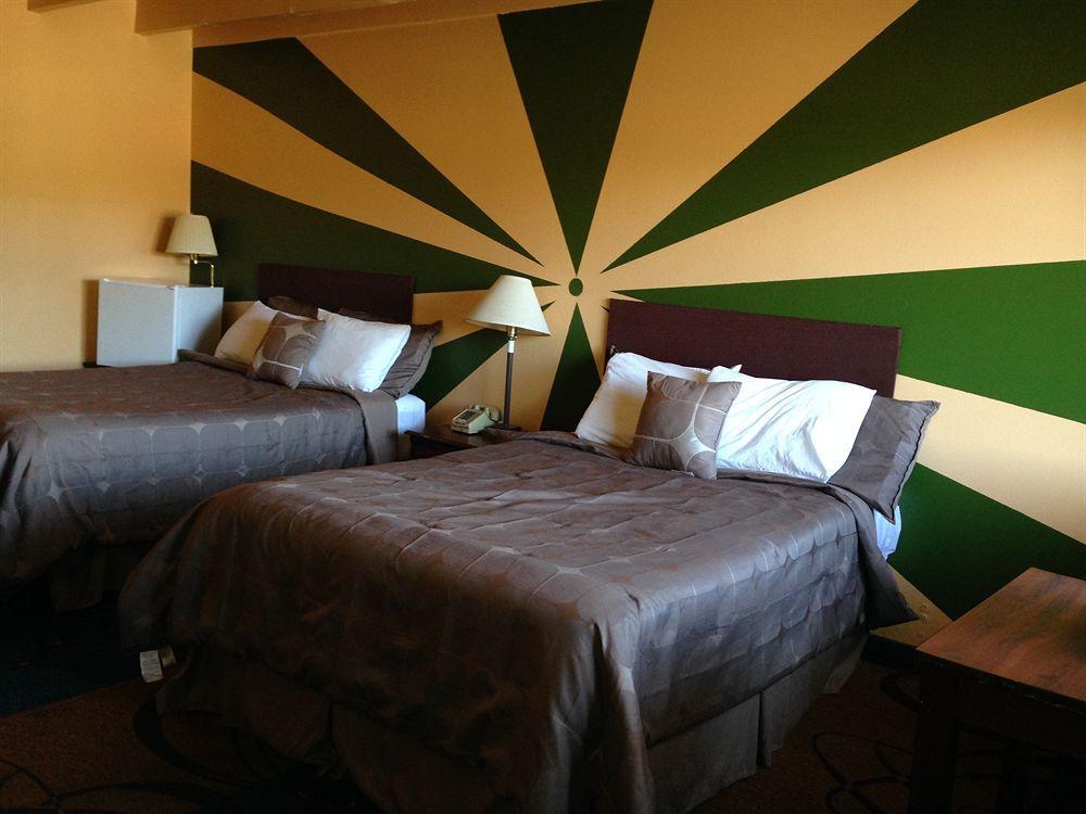 Travel Inn Flagstaff Флагстаф Екстериор снимка