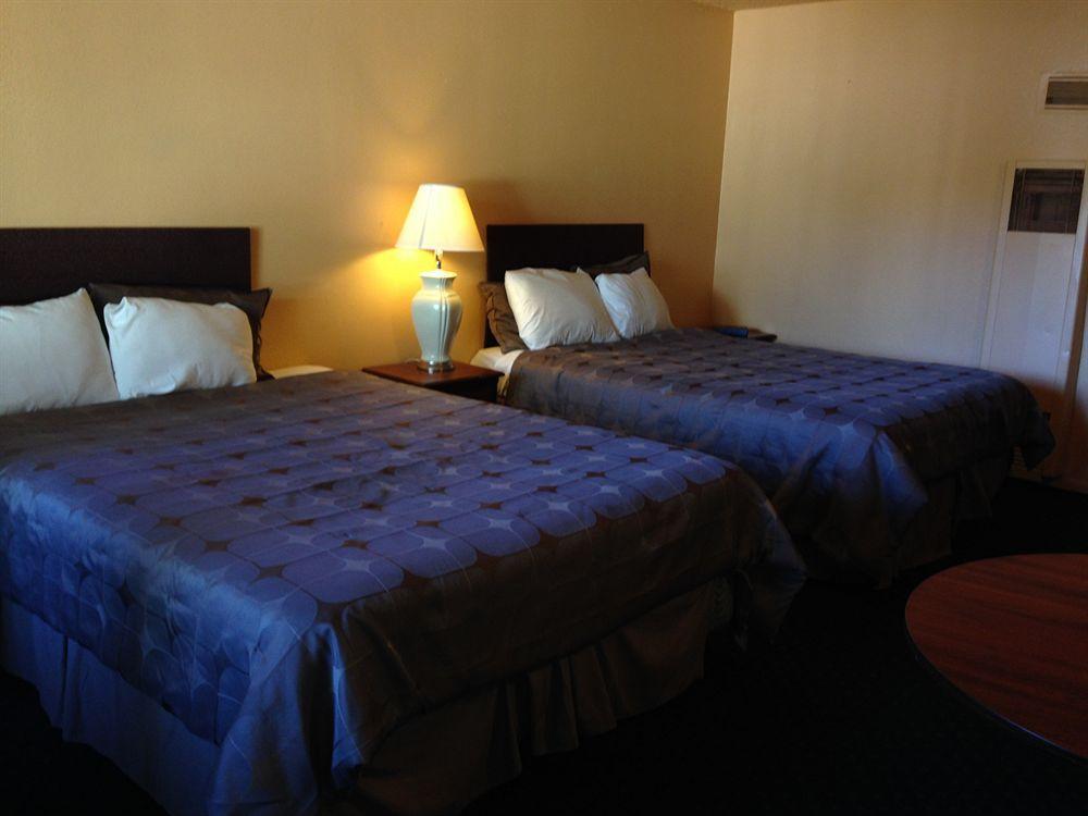 Travel Inn Flagstaff Флагстаф Екстериор снимка