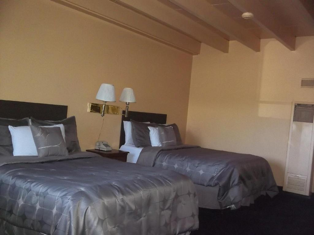 Travel Inn Flagstaff Флагстаф Стая снимка